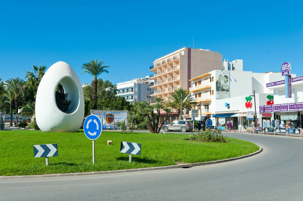 The Red Hotel By Ibiza Feeling - Adults Only サンアントニオアバド エクステリア 写真
