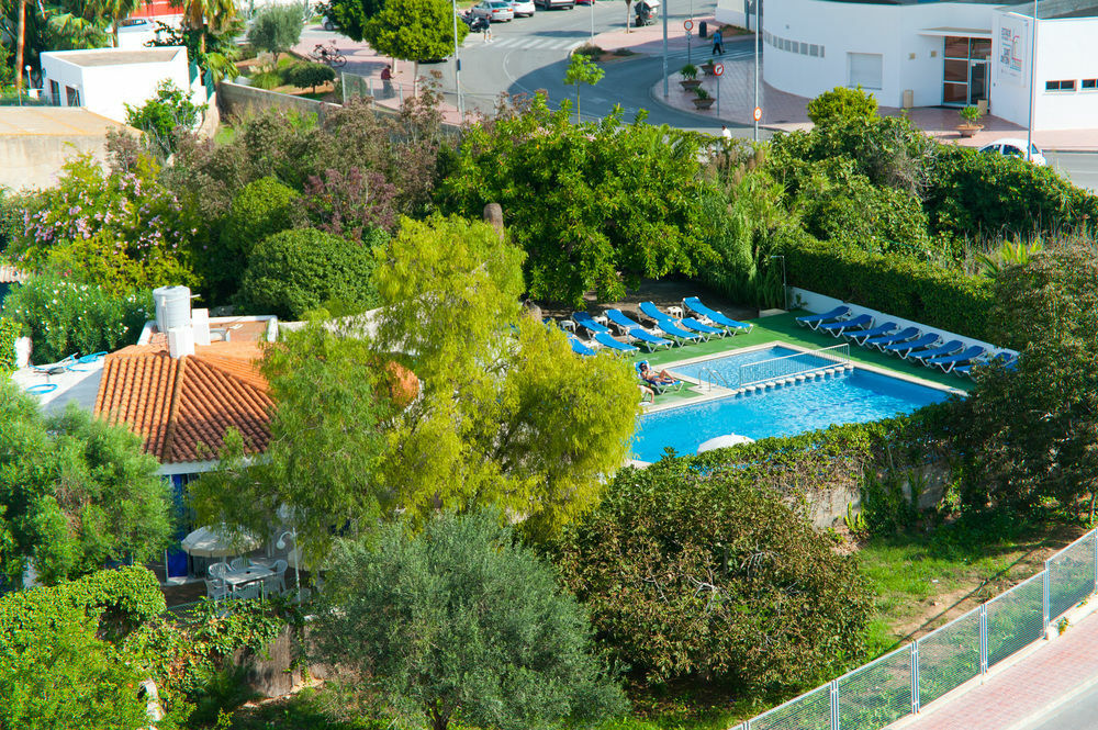 The Red Hotel By Ibiza Feeling - Adults Only サンアントニオアバド エクステリア 写真