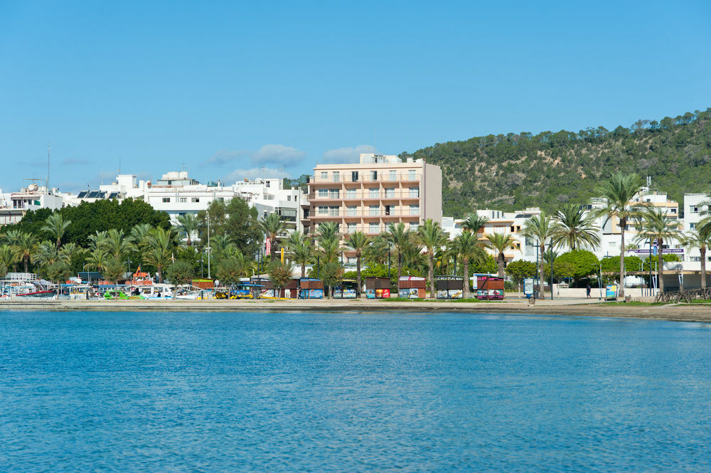 The Red Hotel By Ibiza Feeling - Adults Only サンアントニオアバド エクステリア 写真