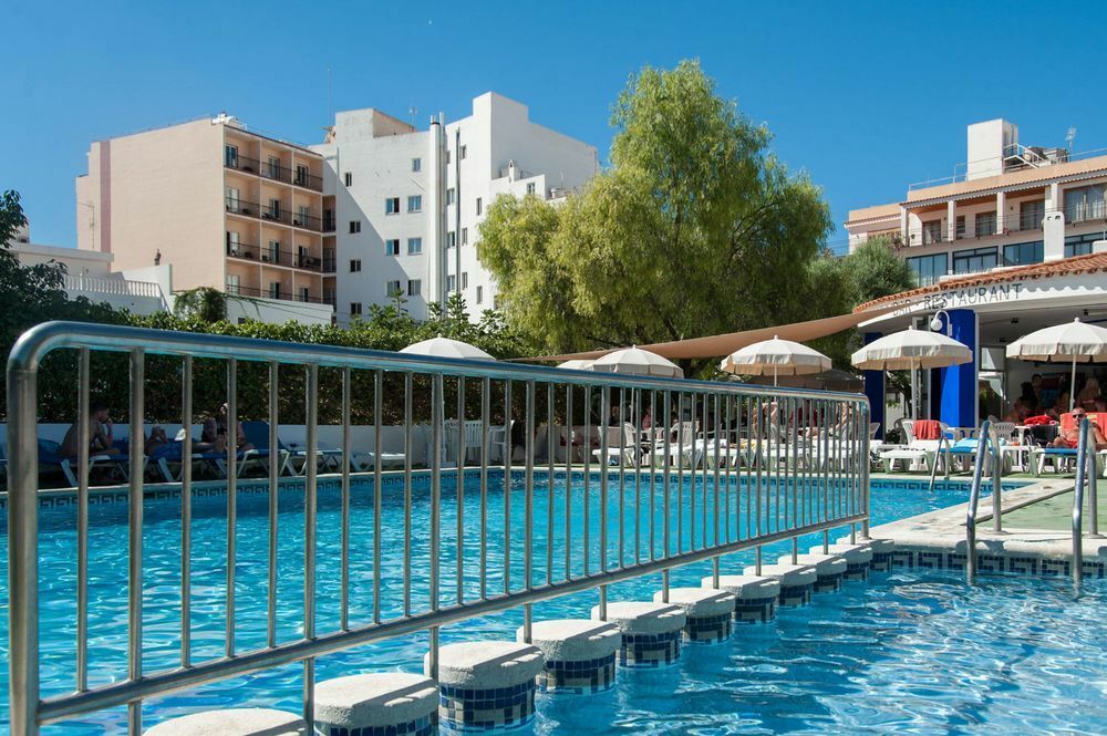 The Red Hotel By Ibiza Feeling - Adults Only サンアントニオアバド エクステリア 写真