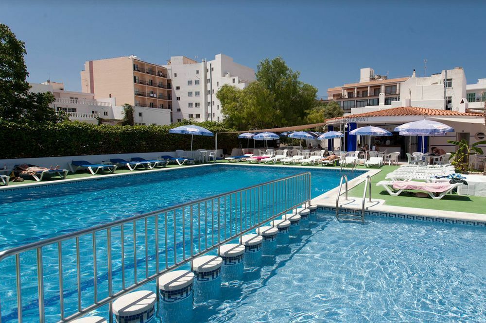The Red Hotel By Ibiza Feeling - Adults Only サンアントニオアバド エクステリア 写真